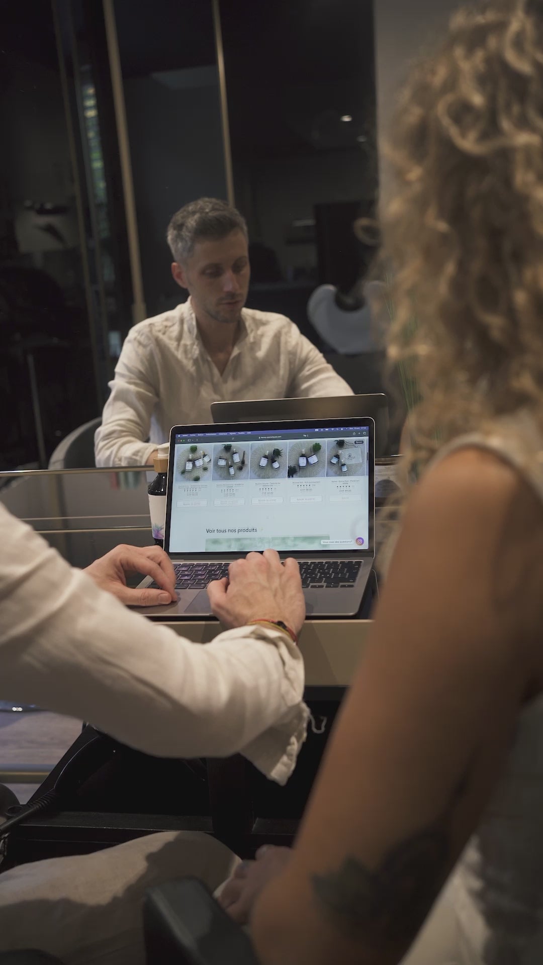 Charger la vidéo : 